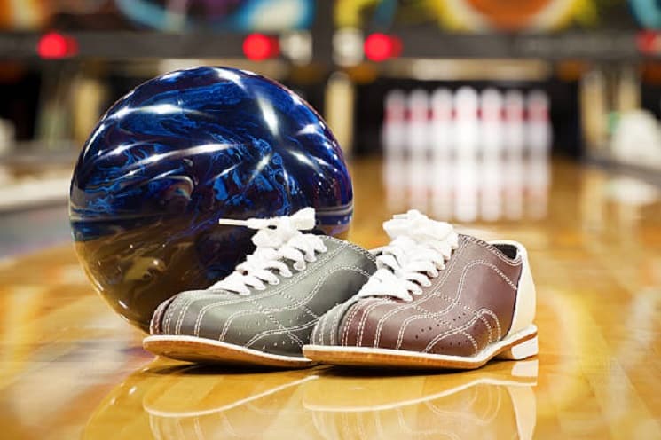 Adult Bowling Shoes for Seniors: Your Best Options - Suddenly Senior